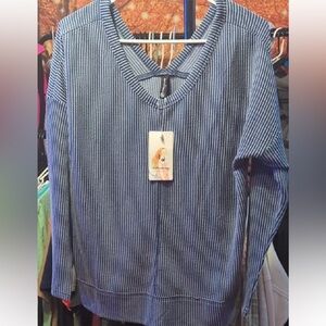 💙 PrettyGarden Striped V-Neck Long Sleeve Top — Size Small 💙